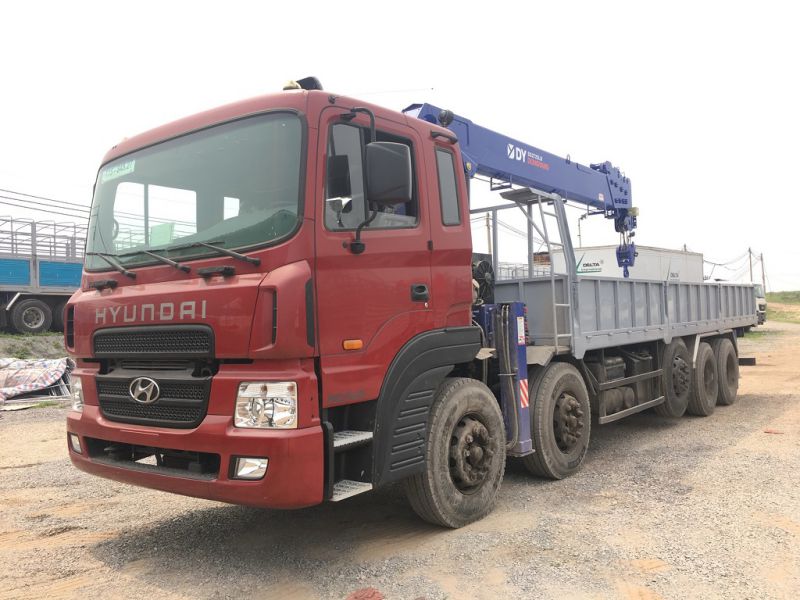 Xe tải Huyndai HD360 gắn cẩu Dongyang